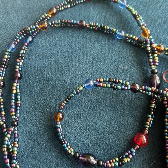 Vintage Velvet Beaded Evening Crossbody Bag with Beaded Strap - Picture 3 of 6